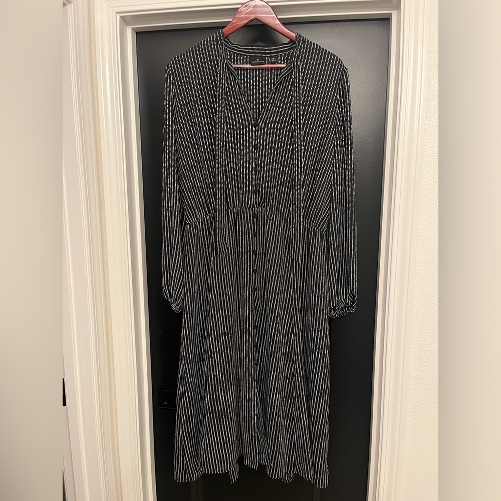 NWT Worthington long sleeve Black and White polka dot Dress